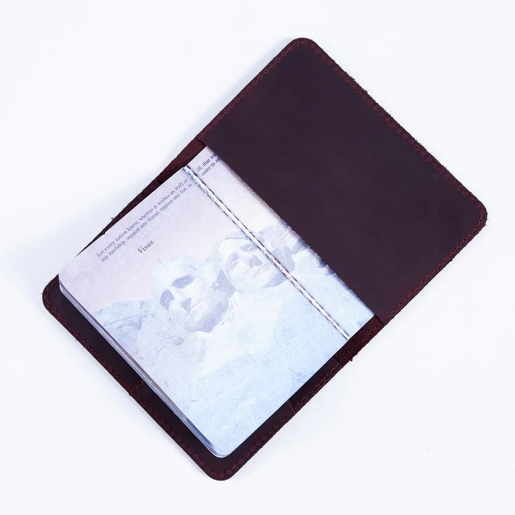 Passport Cover with the Great Seal of the United States Made from Vintage Leather - INCARNE® Global