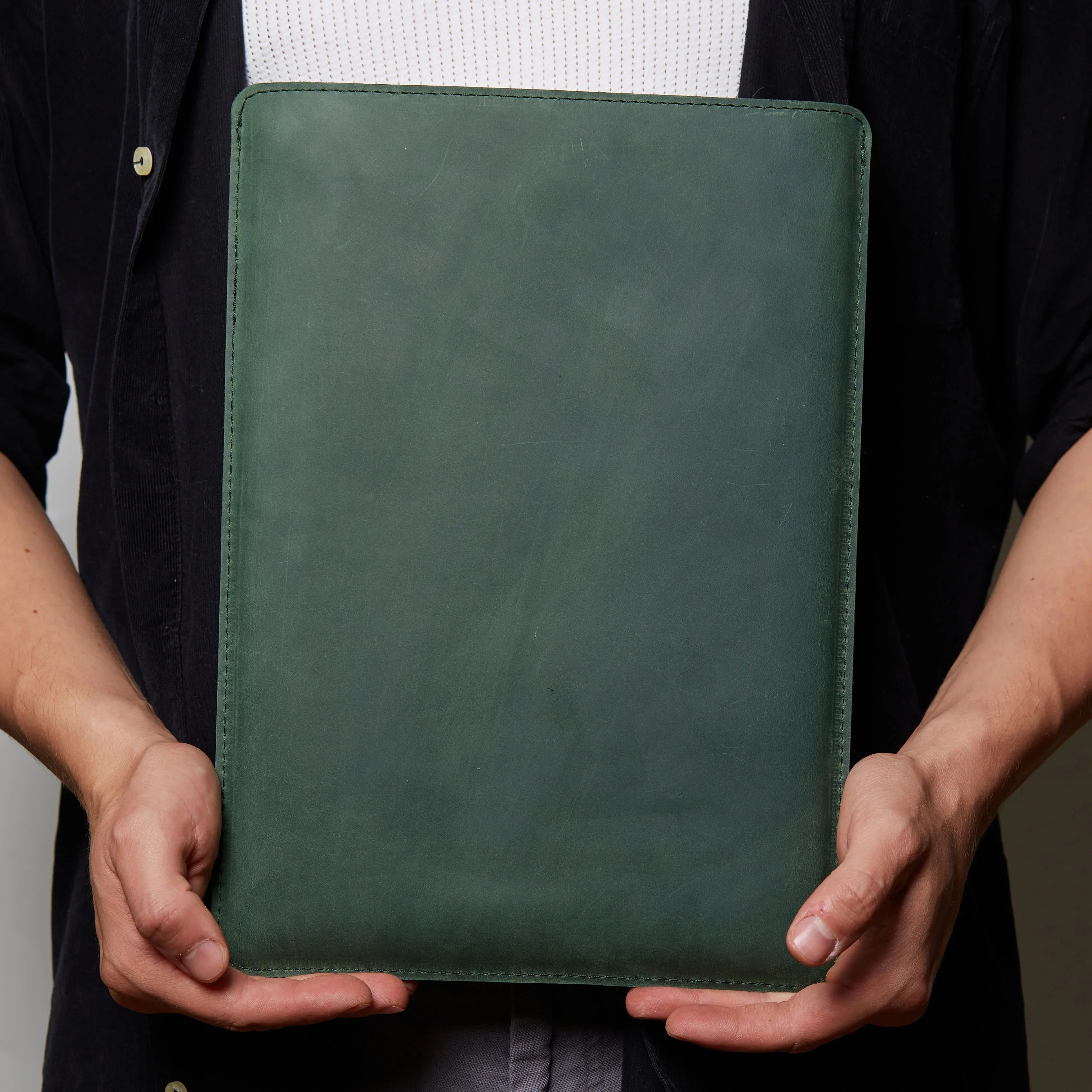 Free Port Plus Laptop Sleeve, Green (vintage) - INCARNE® Global