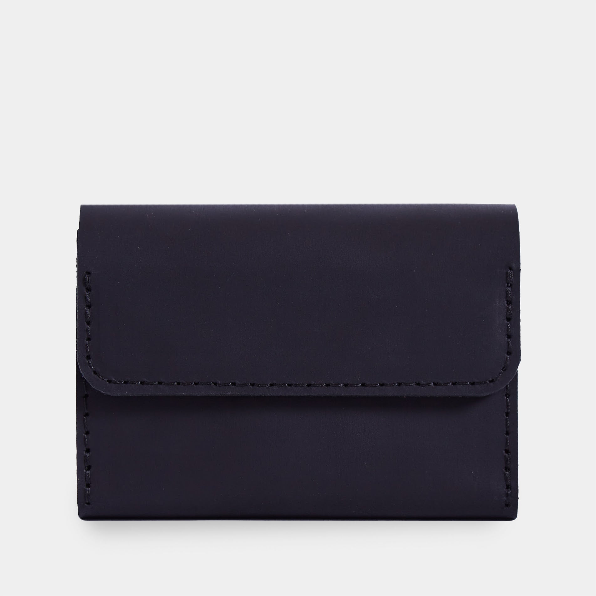 Lean Compact RFID-blocking wallet made of vintage leather