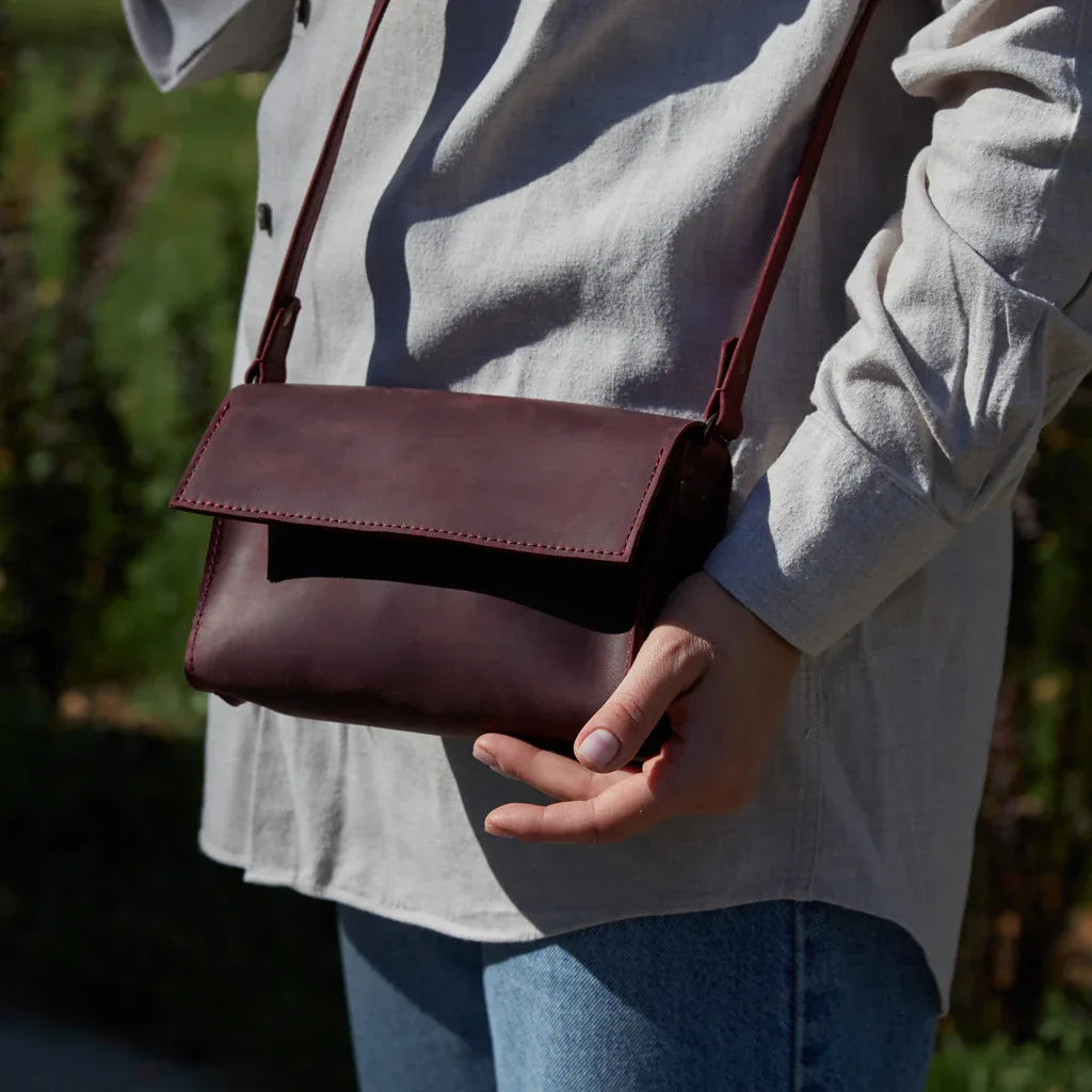 Cover Women's Shoulder Bag - INCARNE® Global