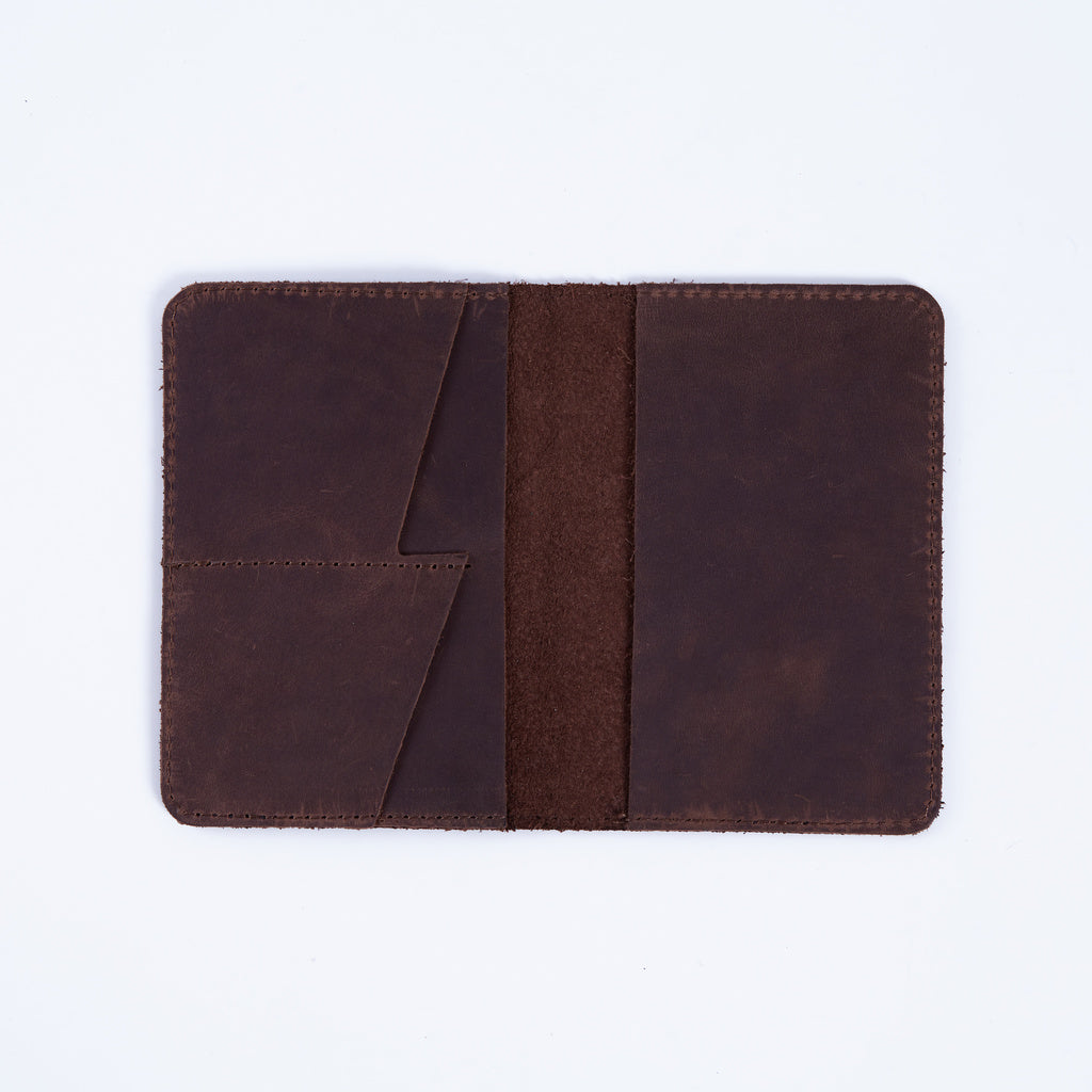 Étui pour passeport avec le symbole national du Canada fabriqué à partir de cuir vintage