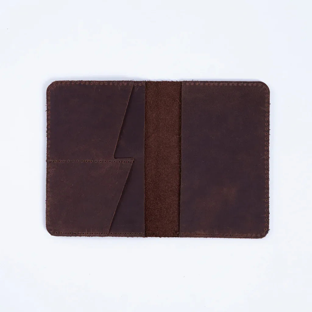 Passport cover with the national symbol of Canada мade from vintage leather - INCARNE® Global