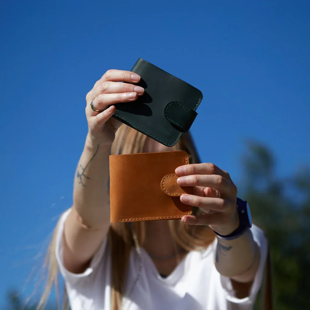 Mini Jack wallet made from vintage leather - INCARNE® Global