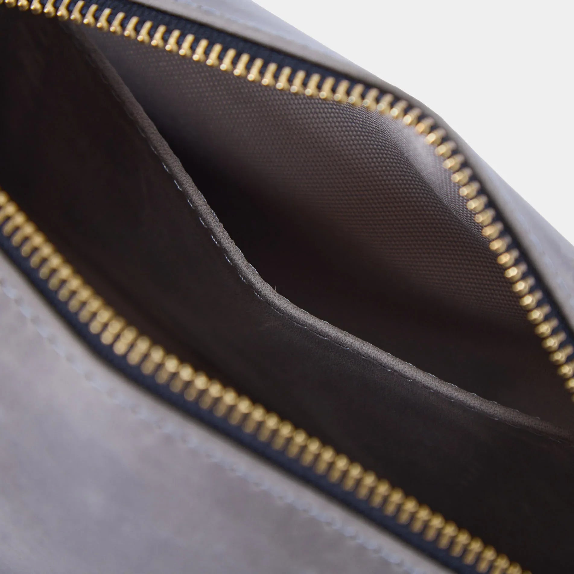 Mirage toiletry bag - INCARNE® Ukraine