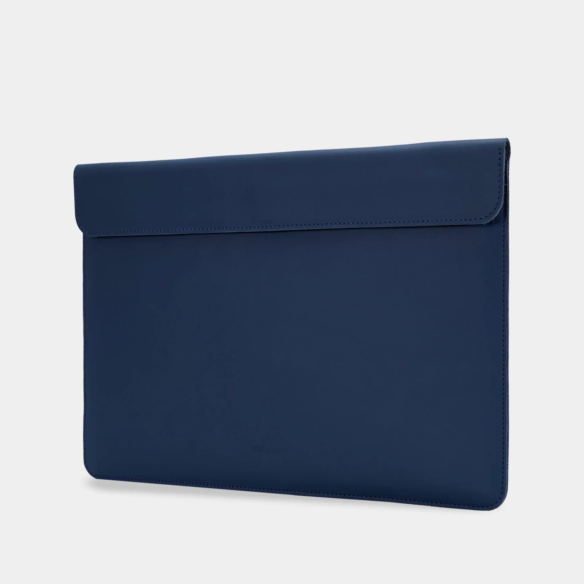 Klouz case - INCARNE® Ukraine