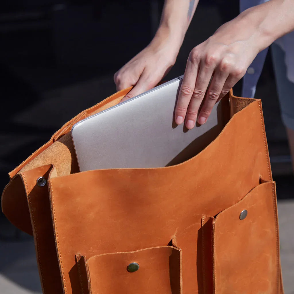 Circles Stylish City Backpack - INCARNE® Global