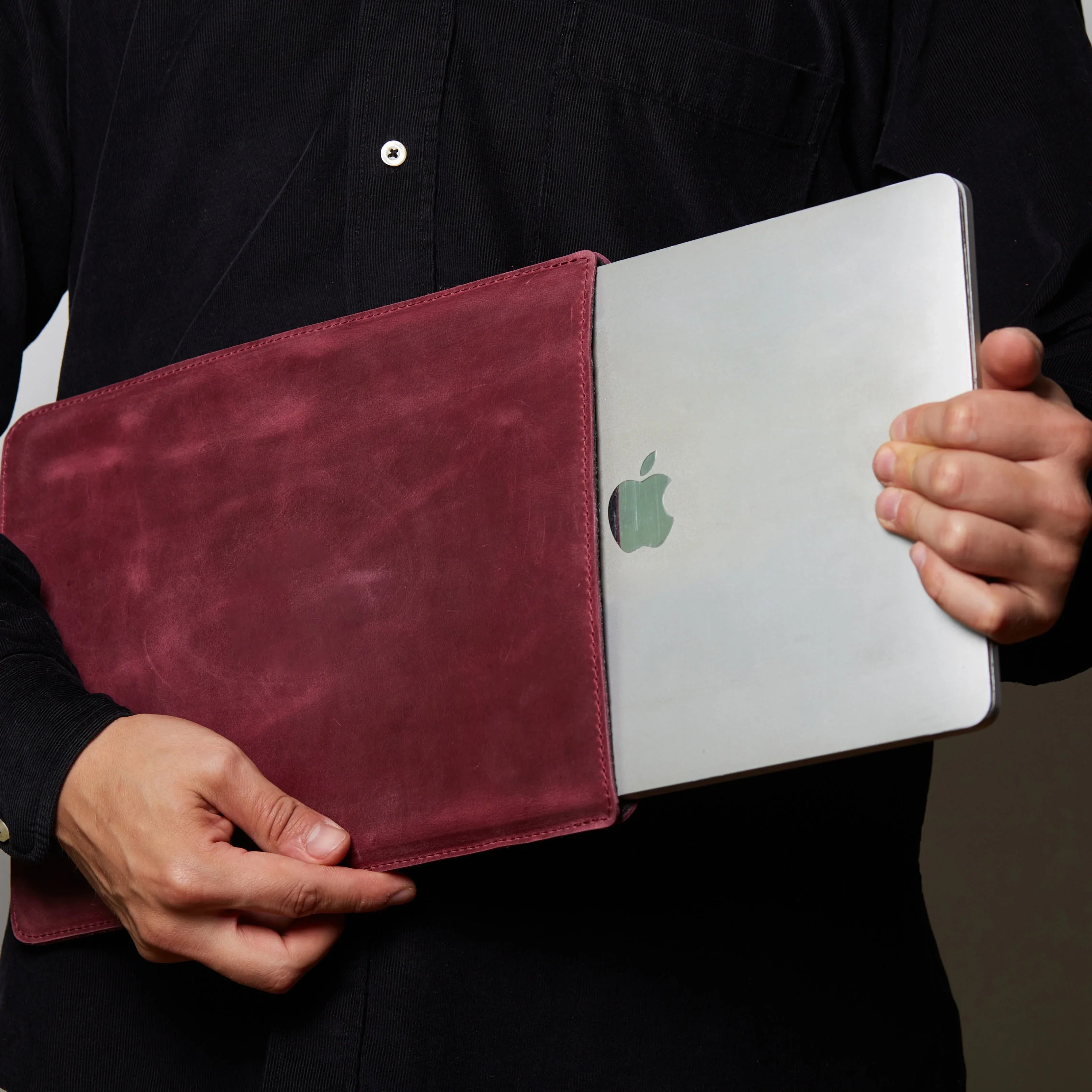 Free Port Plus Laptop Sleeve, Burgundy (vintage) - INCARNE® Global