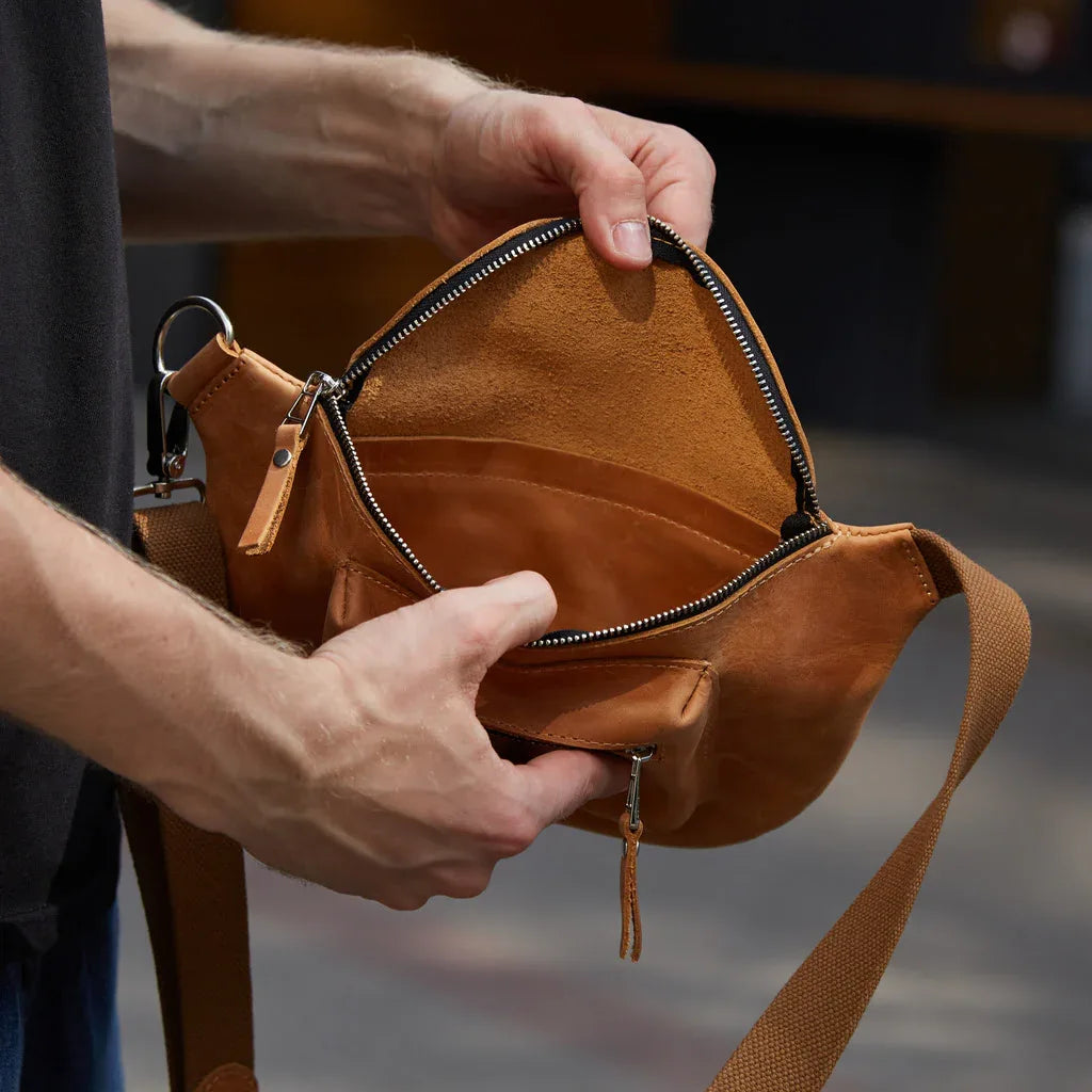 Beltee Leather Bum Bag - INCARNE® Global
