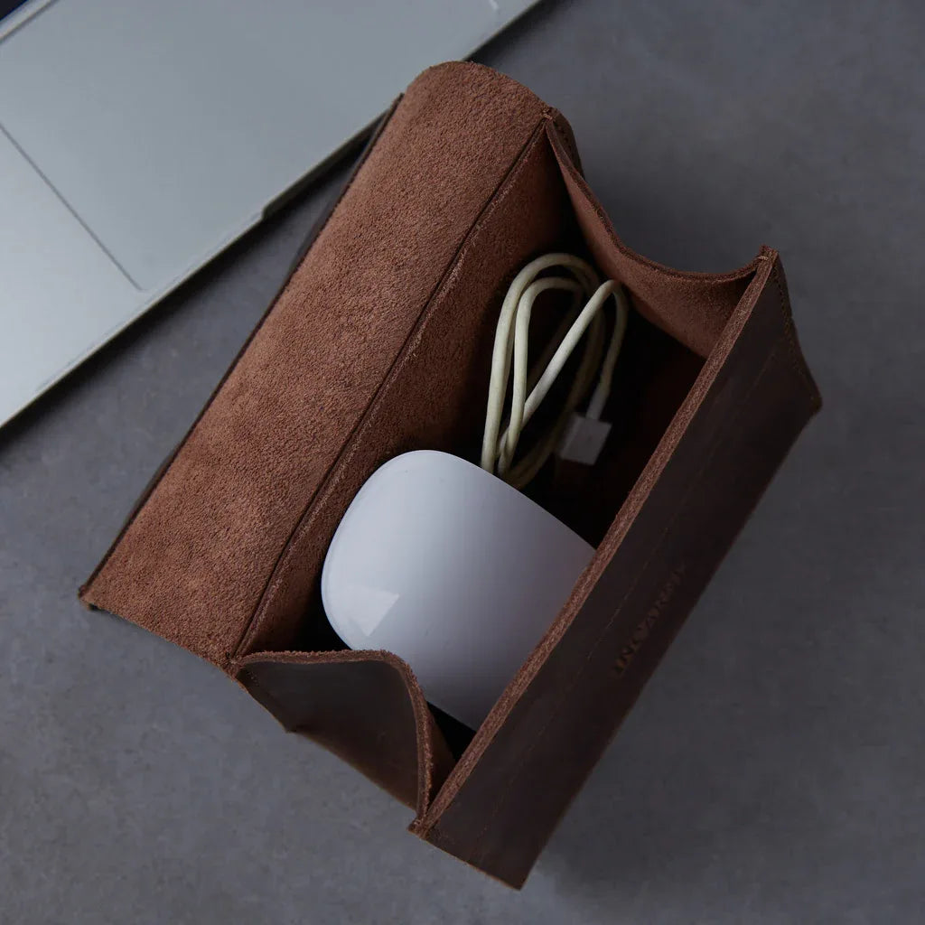 Wire Keeper Leather Organizer for Cables, Mouse, Adapters - INCARNE® Global