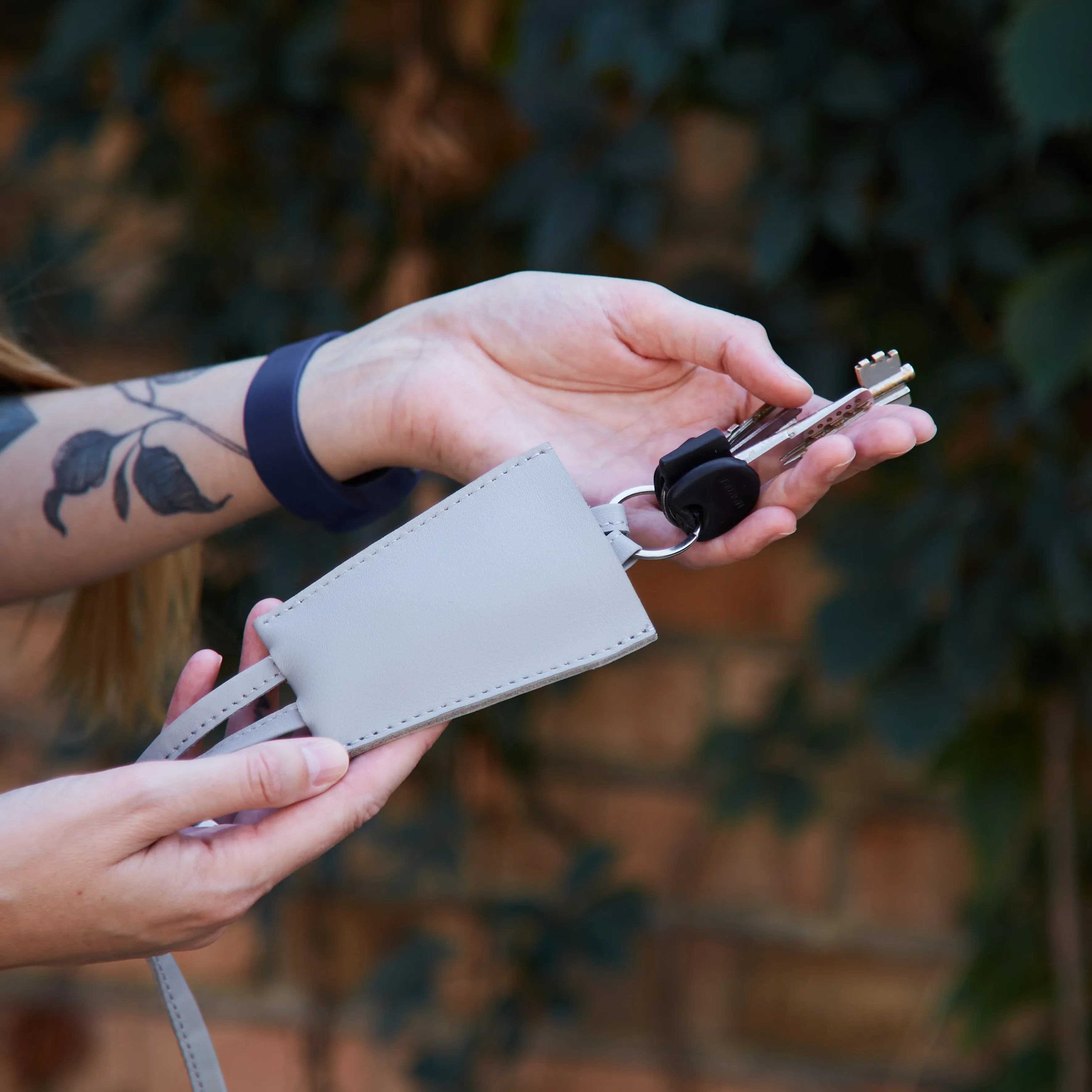 Home key holder made from genuine classic leather - INCARNE® Global