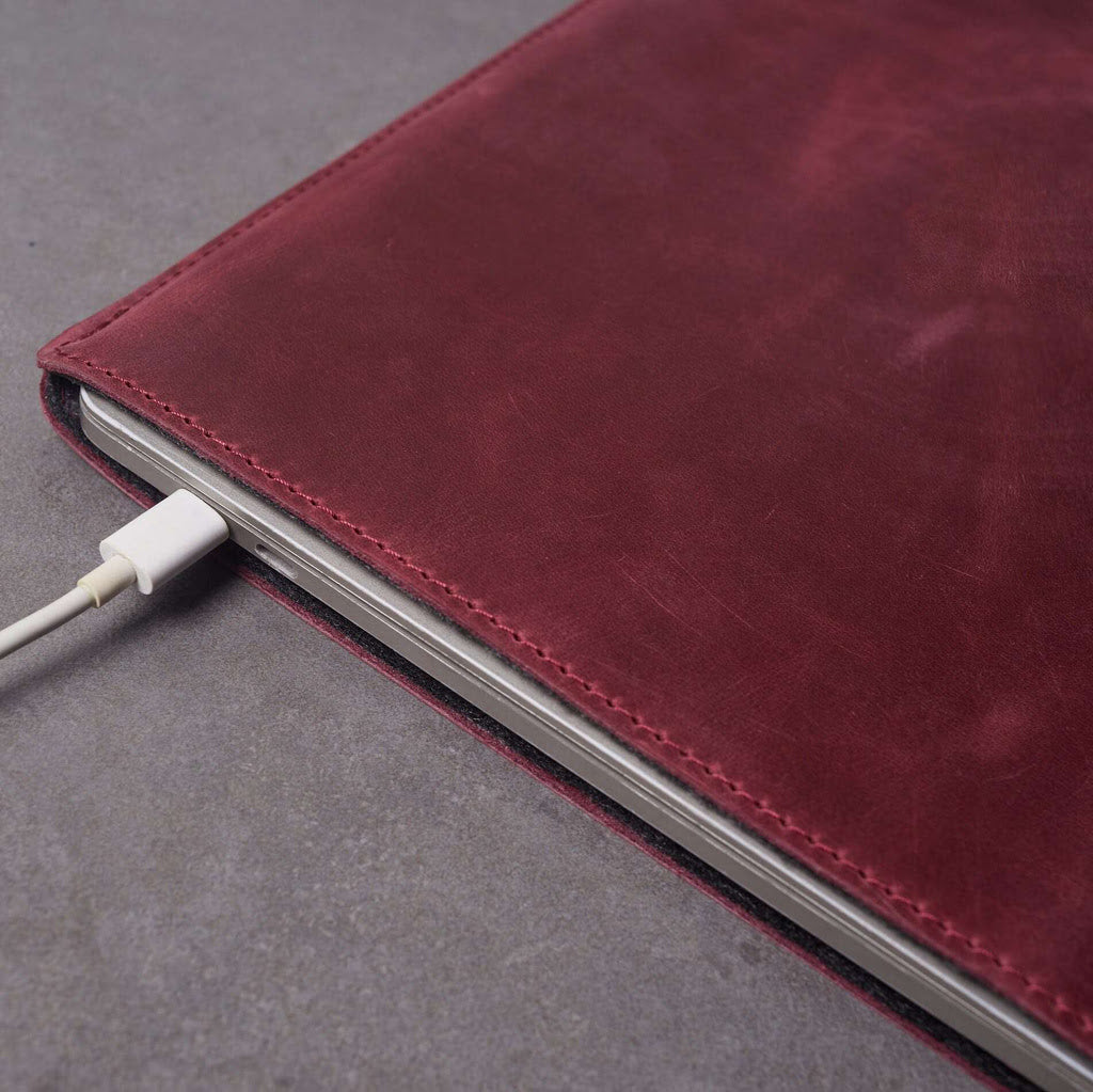 Free Port Plus Laptop Sleeve, Burgundy (vintage)