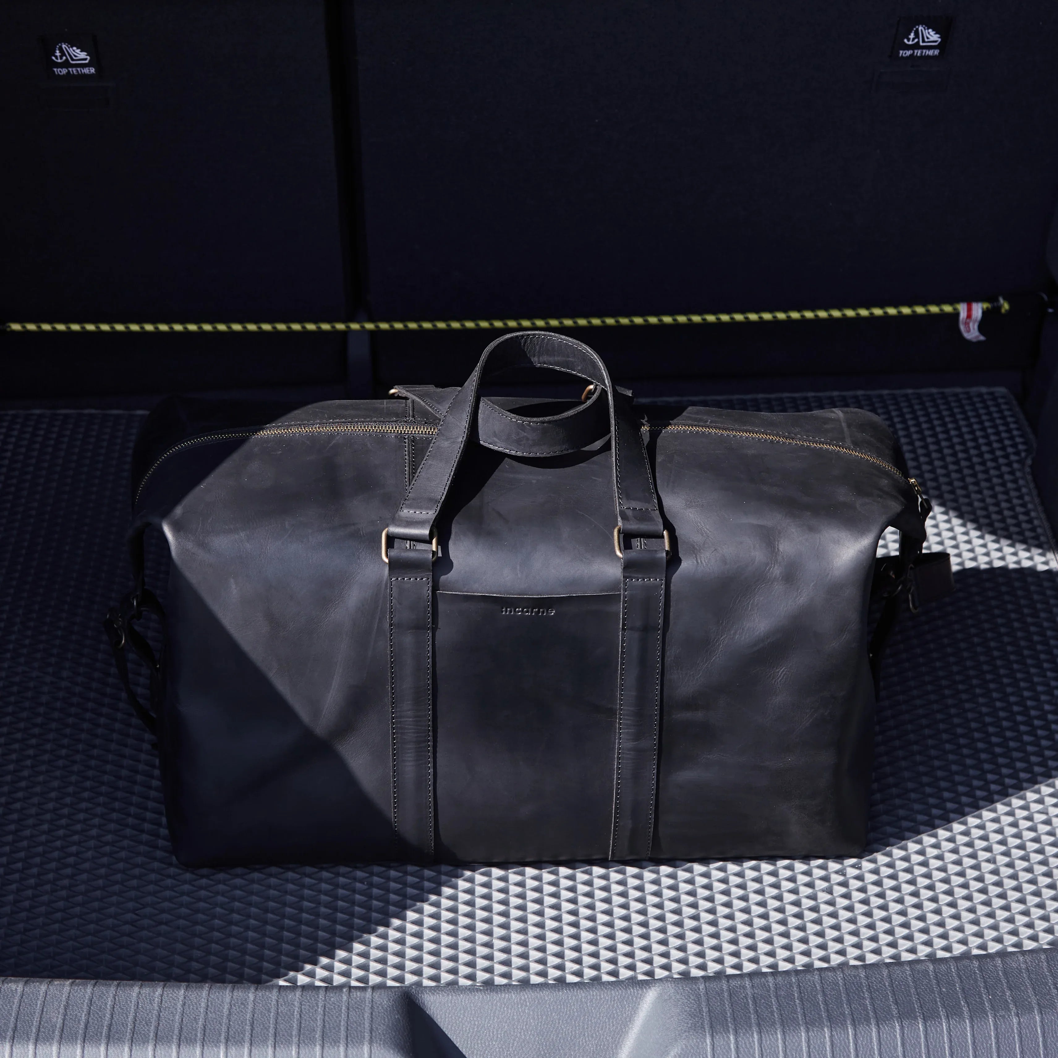 All In Leather Travel Bag - INCARNE® Global