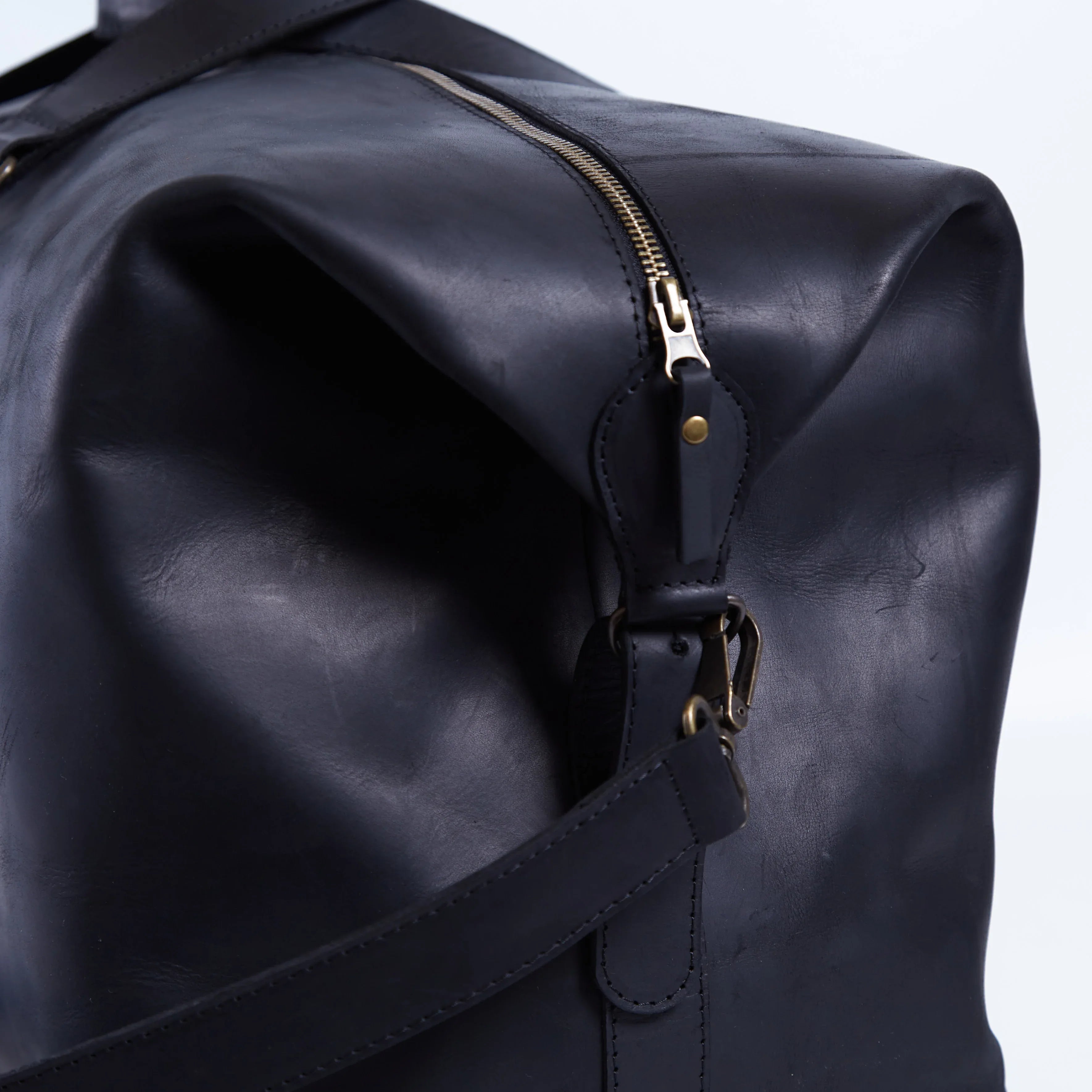 All In Leather Travel Bag - INCARNE® Global