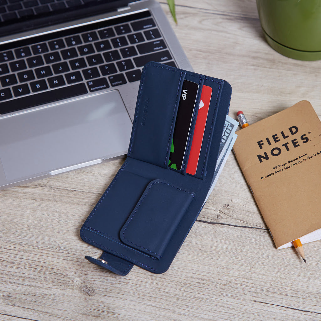 Mini Jack RFID-blocking wallet made from classic leather