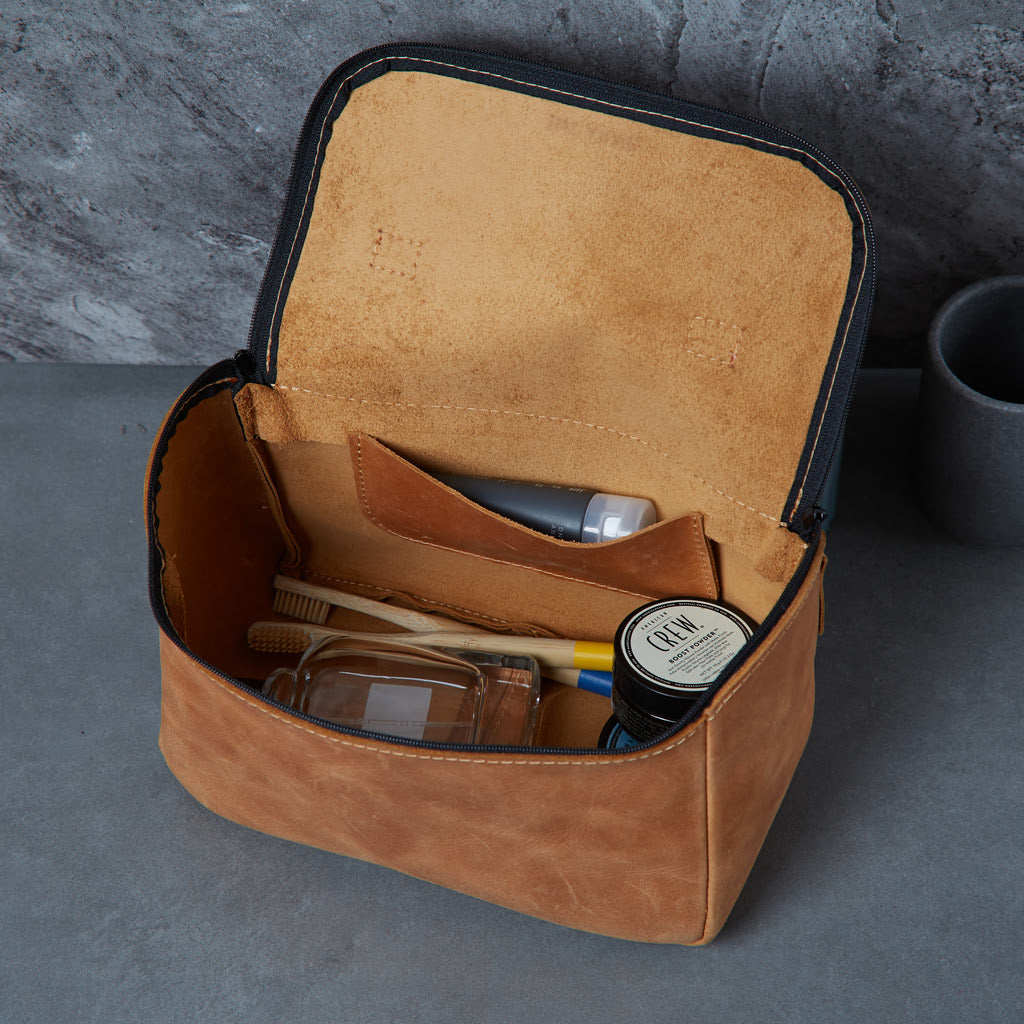 Kosmetyczka Timeless wykonana ze skóry vintage