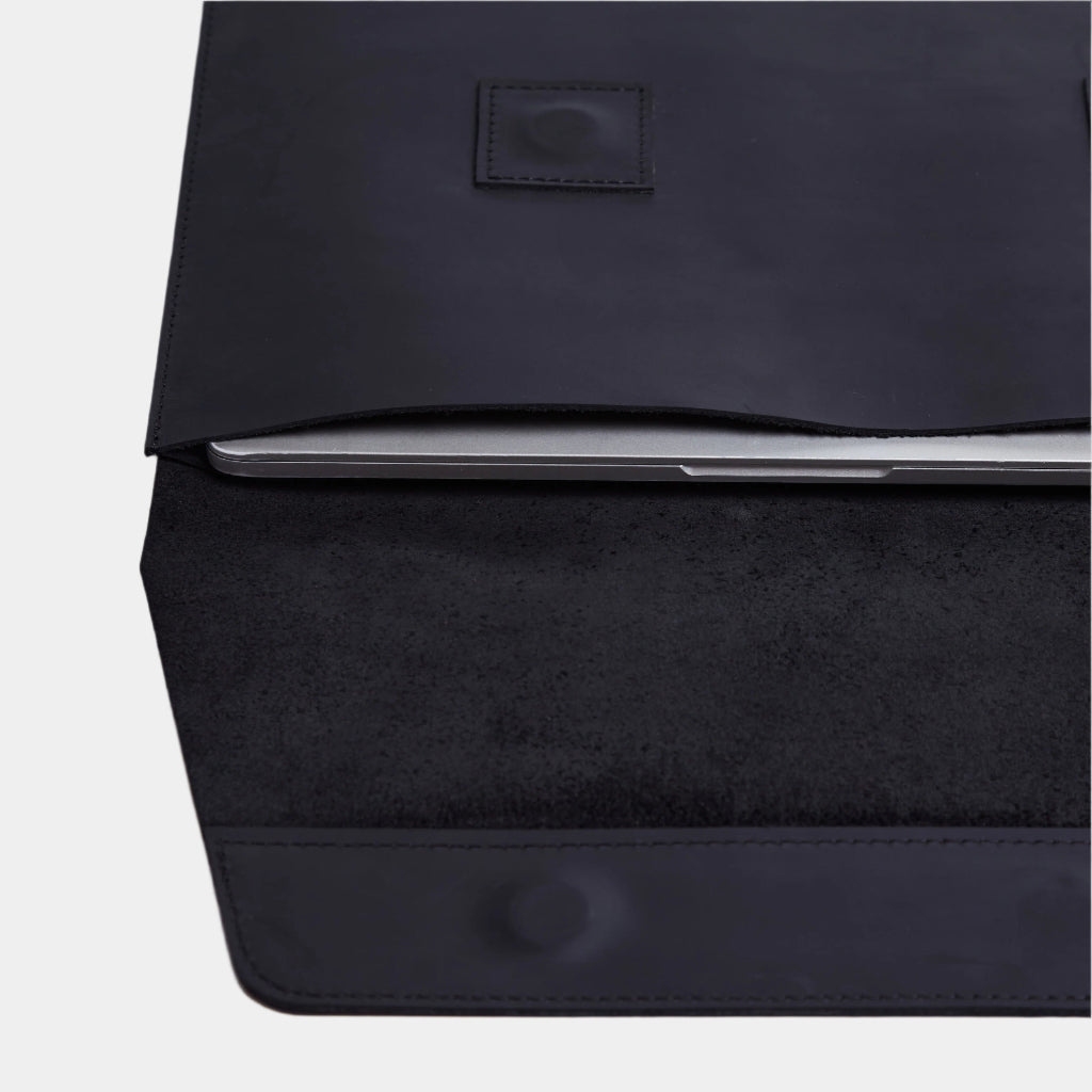 Line Laptop Sleeve, Black (vintage)