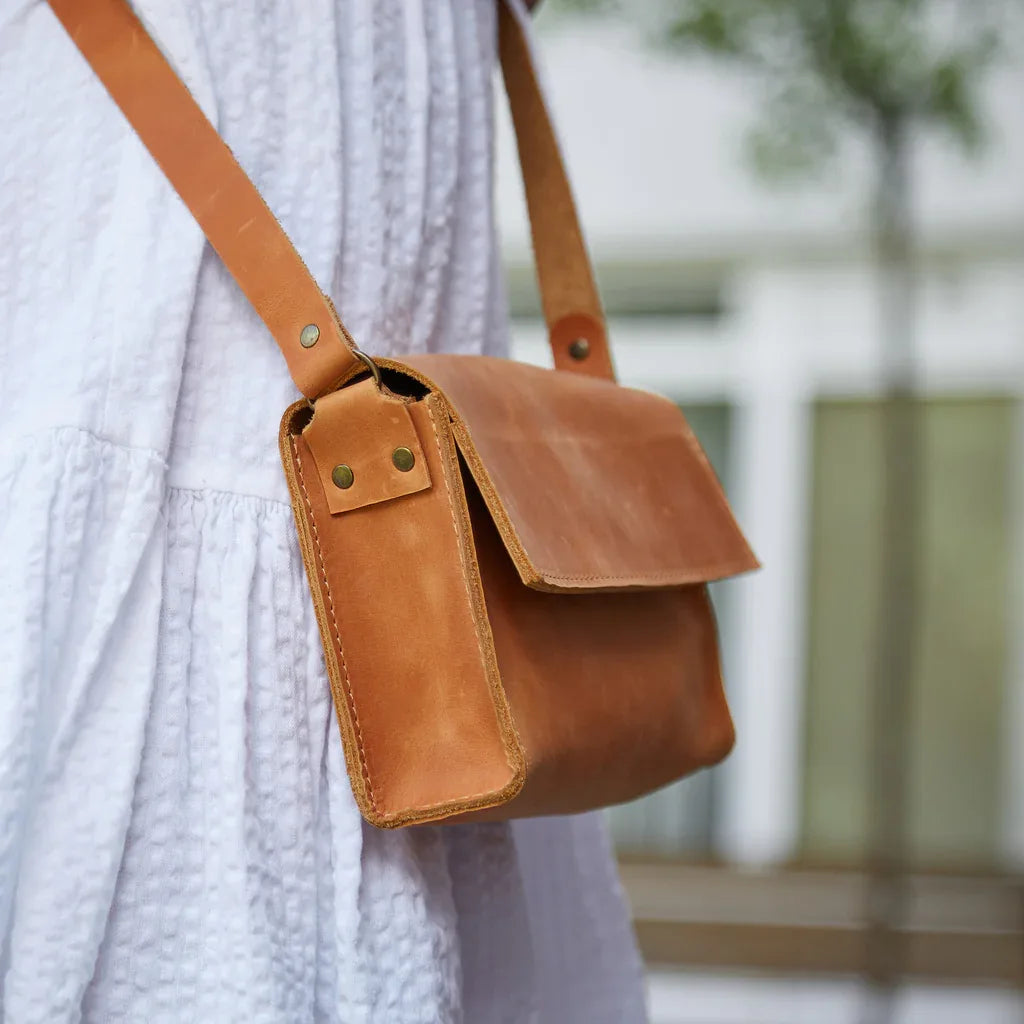 Cover Women's Shoulder Bag - INCARNE® Global