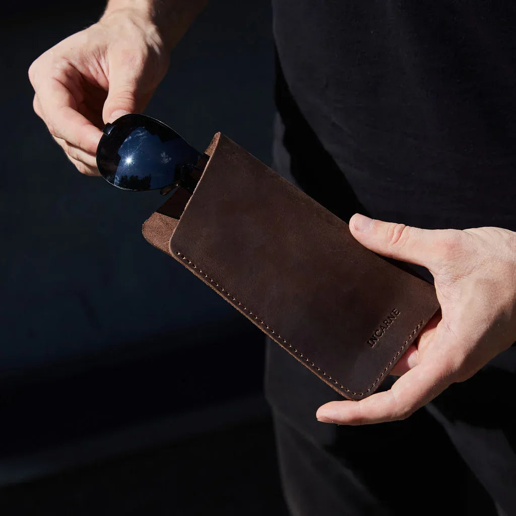 Catch Leather Eyeglass Case - INCARNE® Global