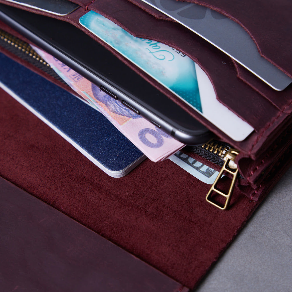 Simple Capacious Leather Wallet