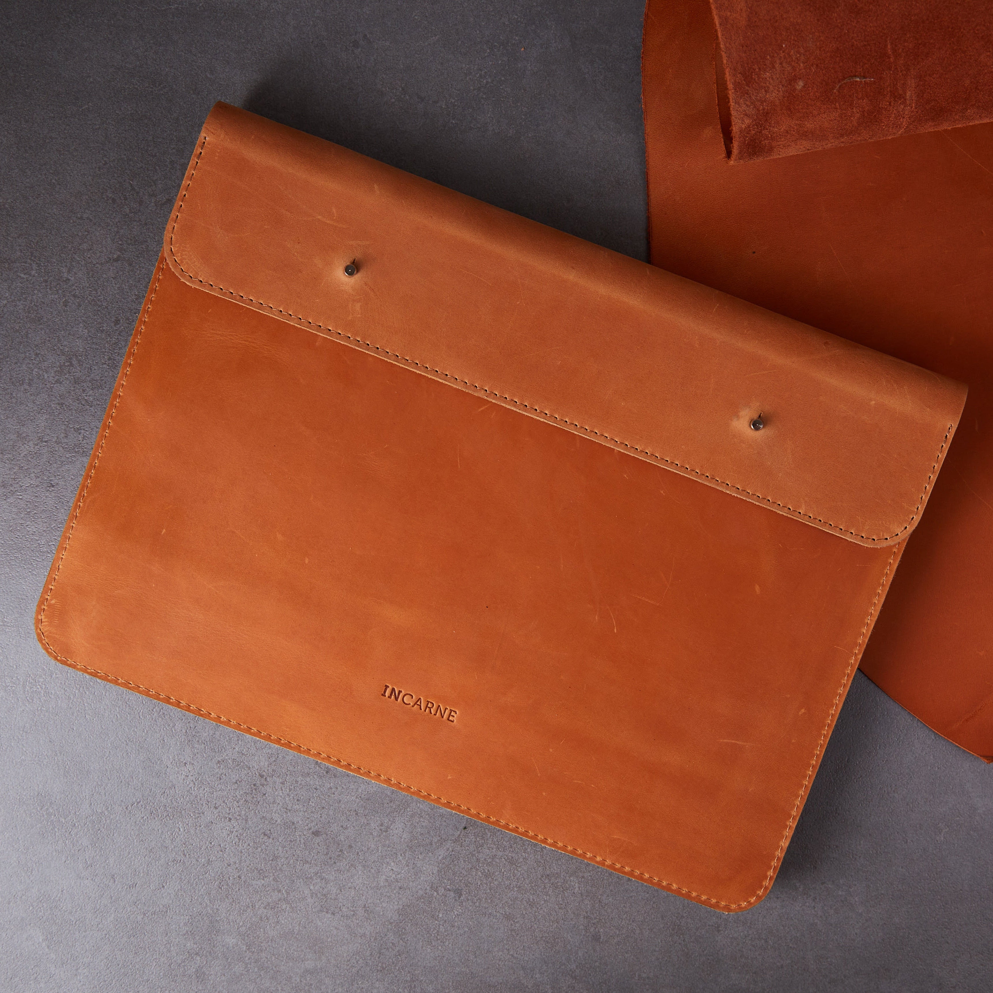 Neat Laptop Sleeve, Cognac (vintage)