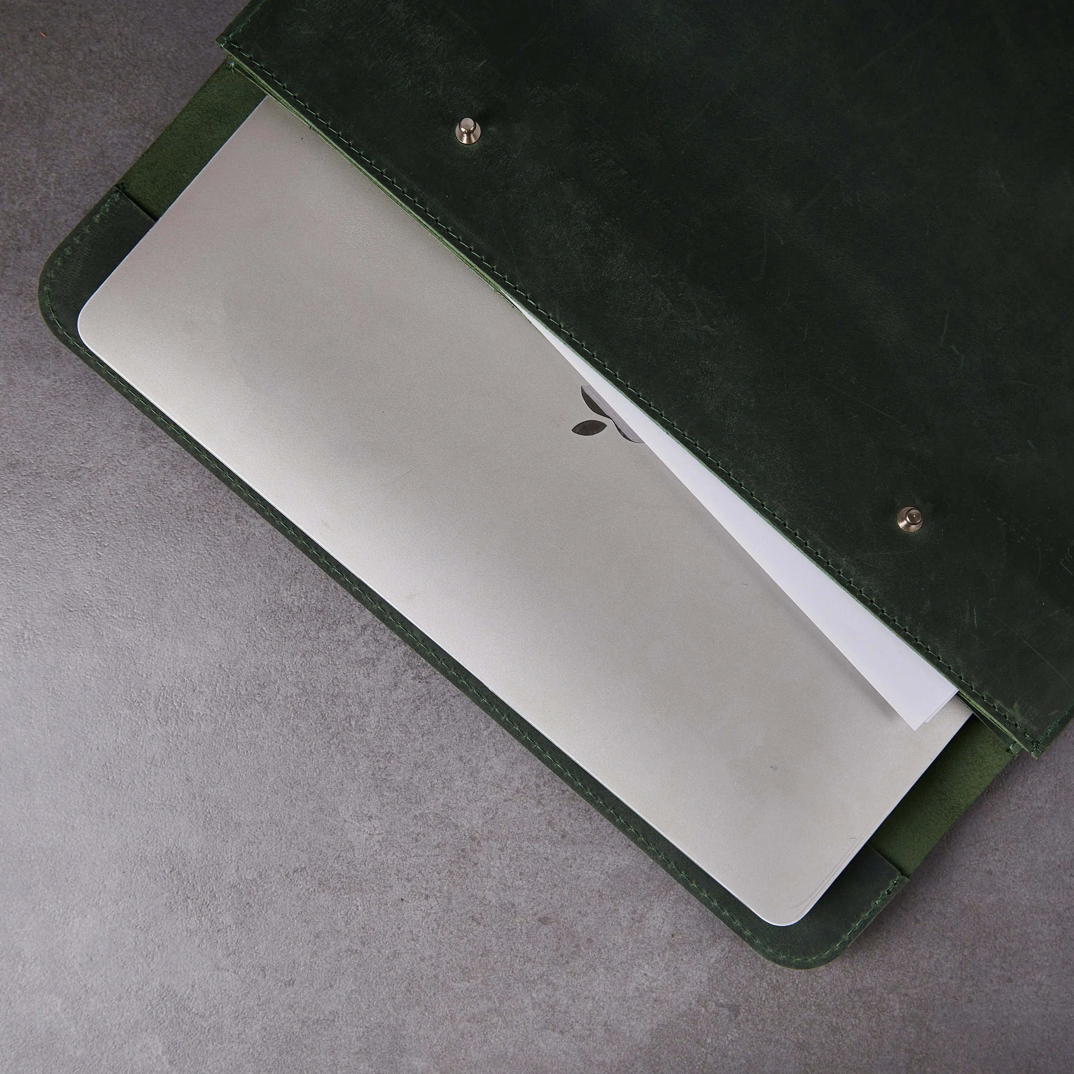 Neat Laptop Sleeve, Green (vintage) - INCARNE® Global
