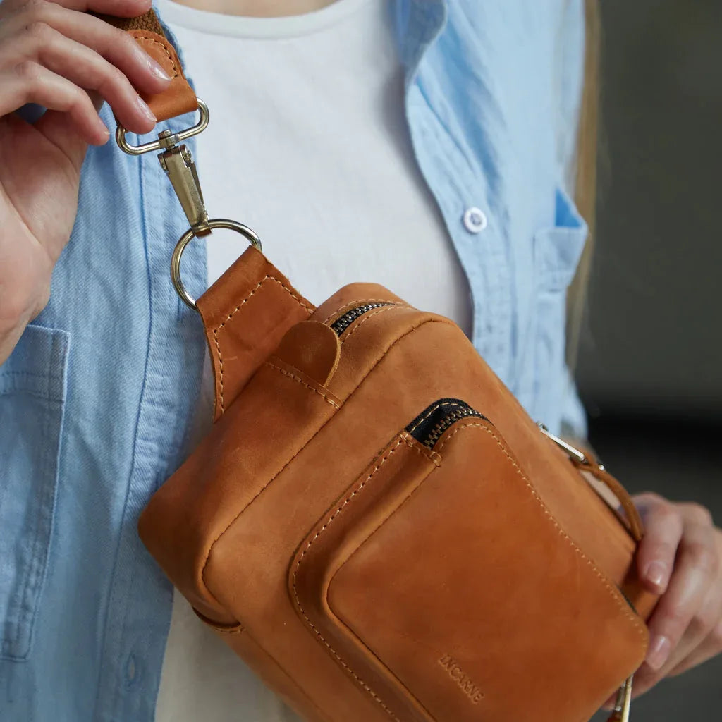 Couple Leather Bum Bag - INCARNE® Global