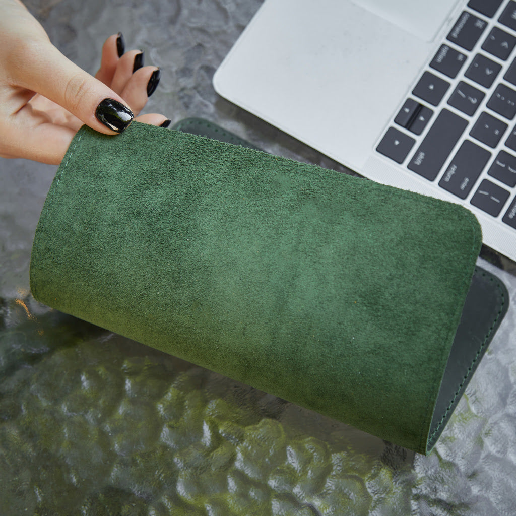 Mouspade en cuir mot
