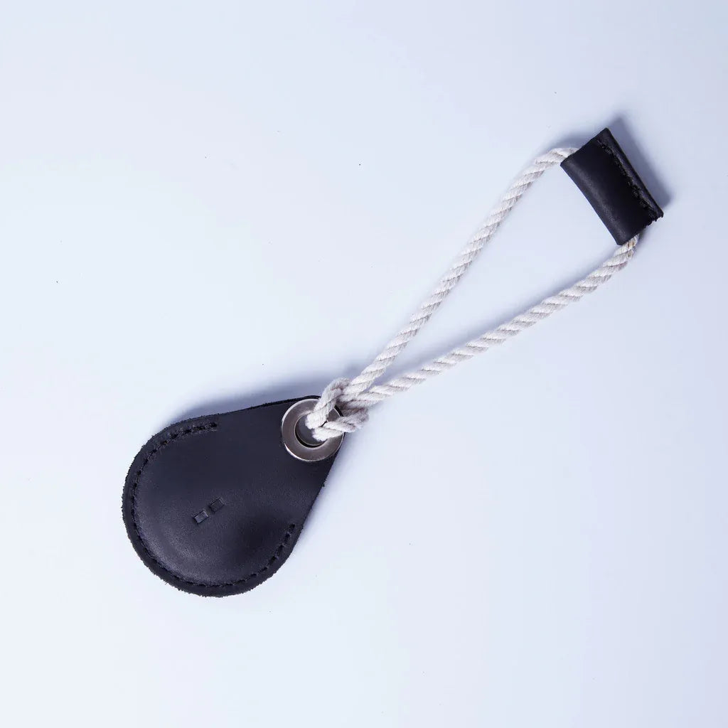 Air Holder Leather Cover for Apple AirTag - INCARNE® Global