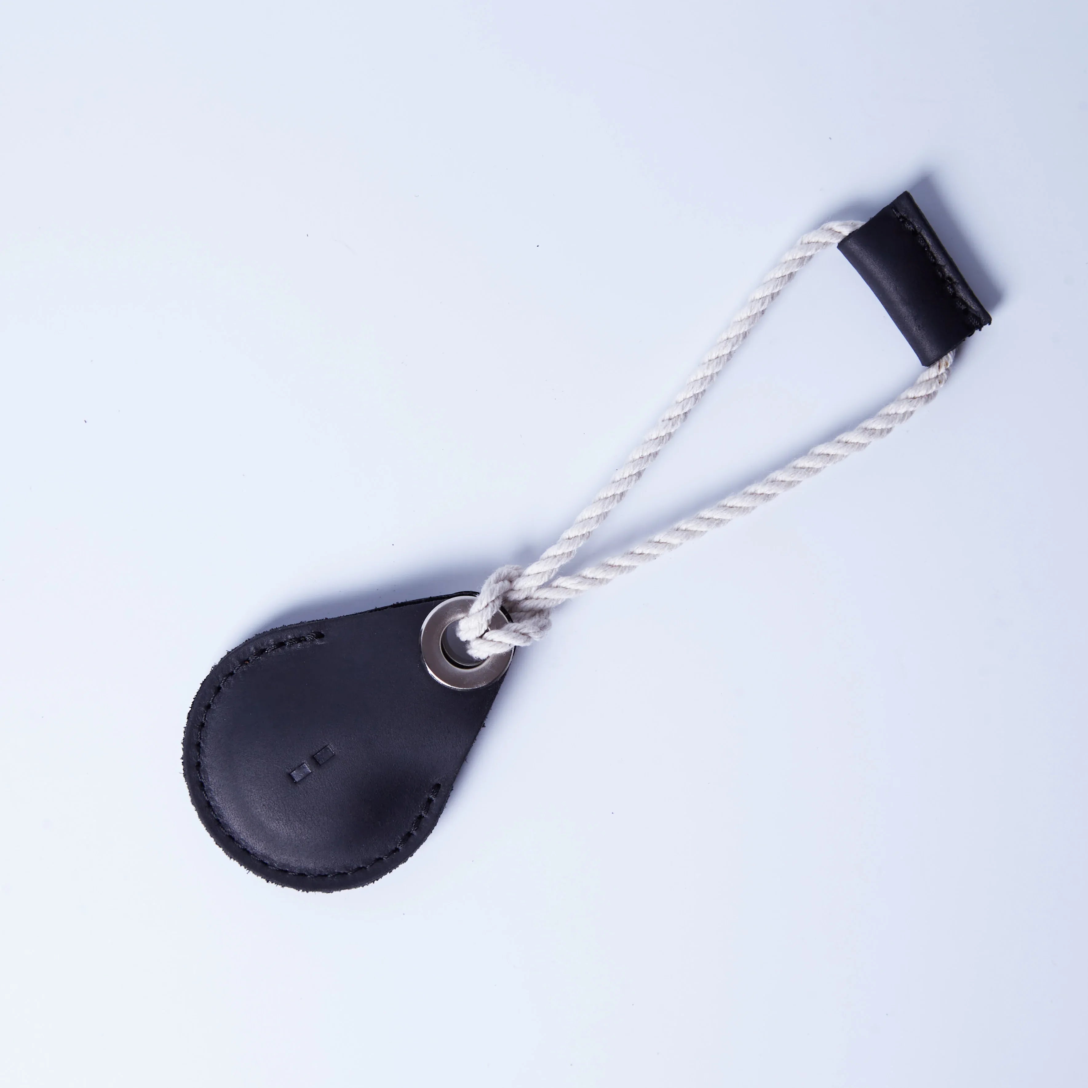 Air Holder AirTag Case - INCARNE® Ukraine