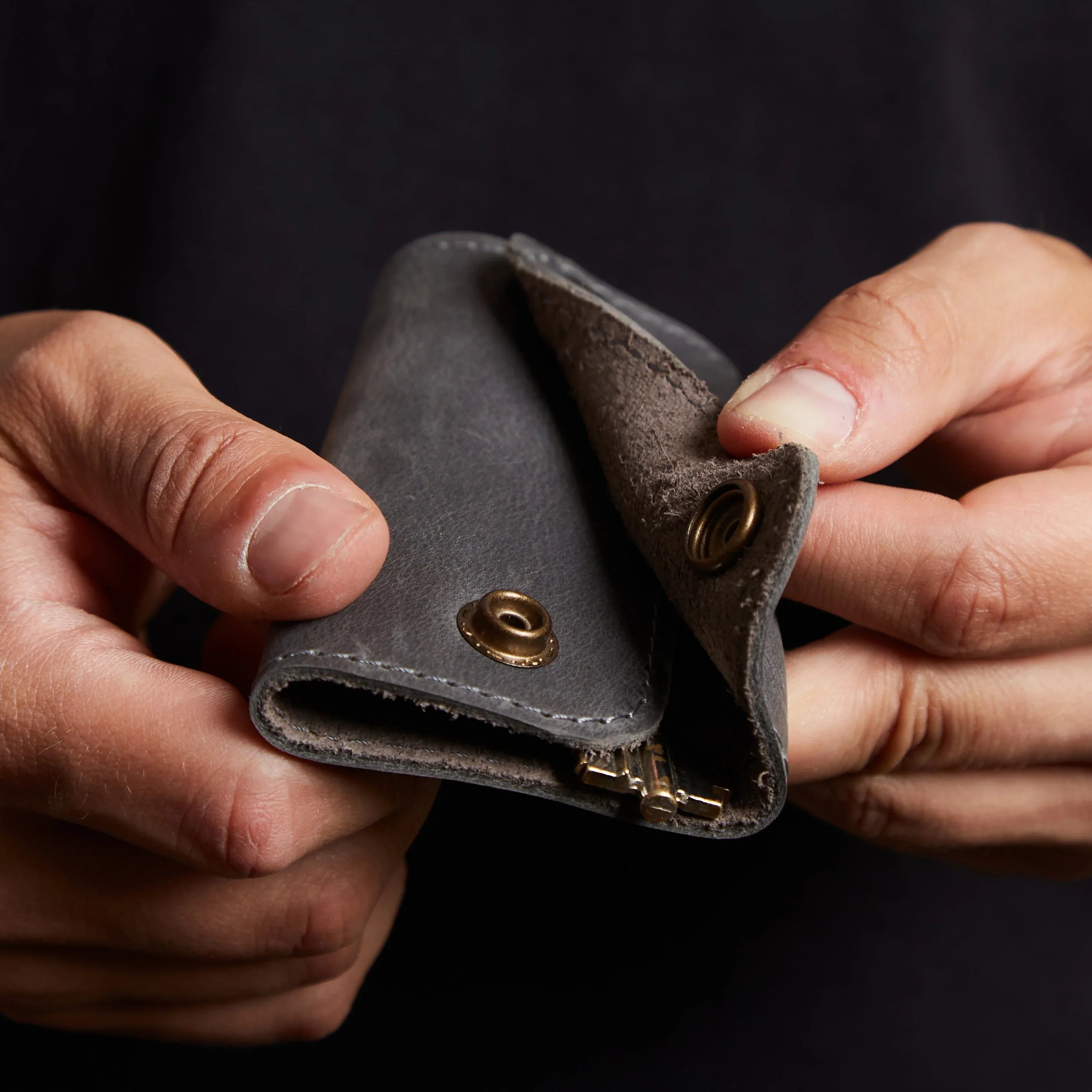 Woody key holder - INCARNE® Ukraine