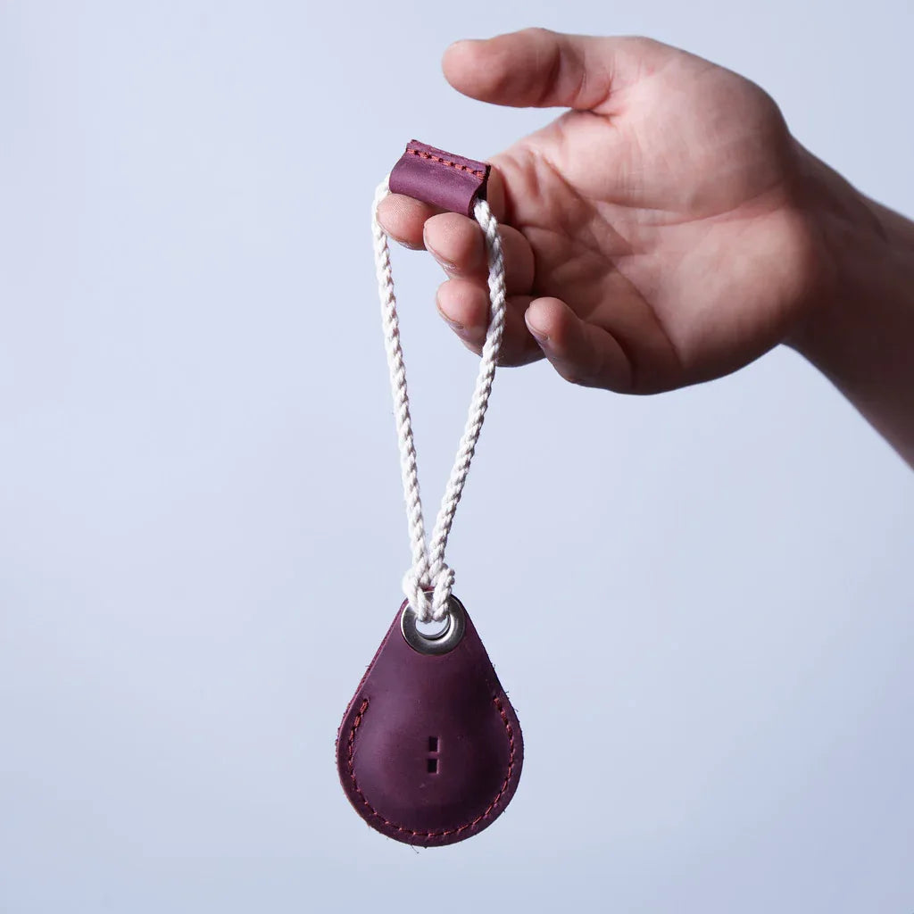 Air Holder Leather Cover for Apple AirTag - INCARNE® Global