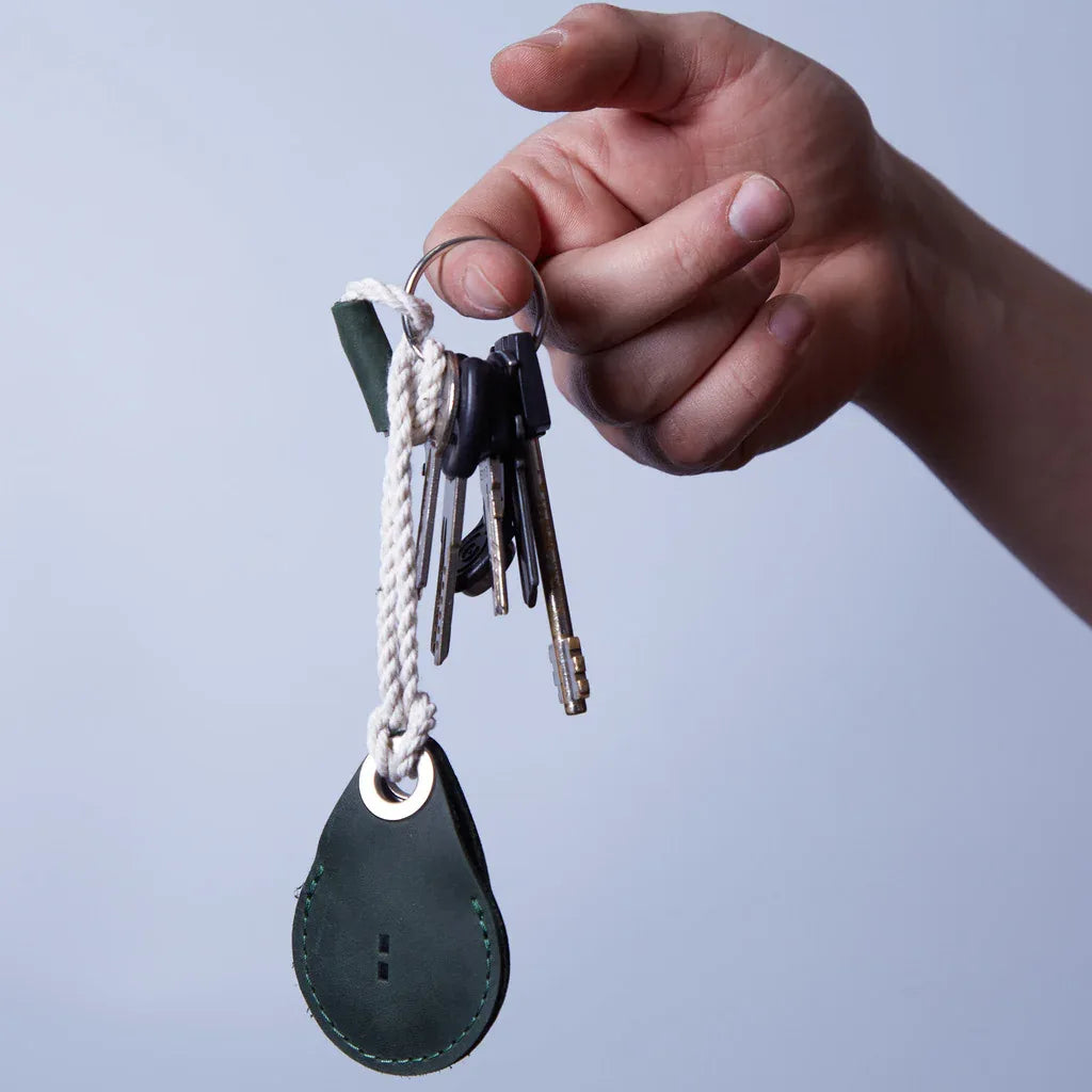 Air Holder Leather Cover for Apple AirTag - INCARNE® Global