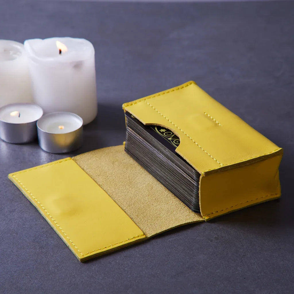 Horizontal tarot bag with magnetic clasp made from classic leather - INCARNE® Global