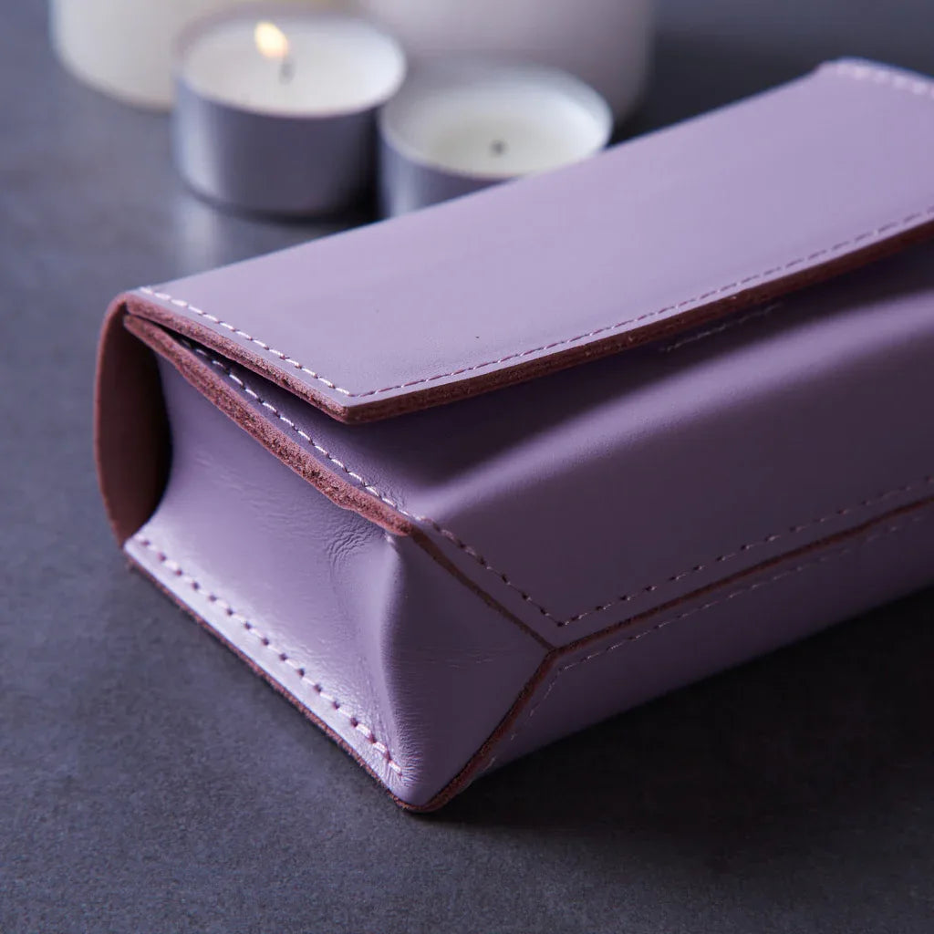 Horizontal tarot bag with magnetic clasp made from classic leather - INCARNE® Global