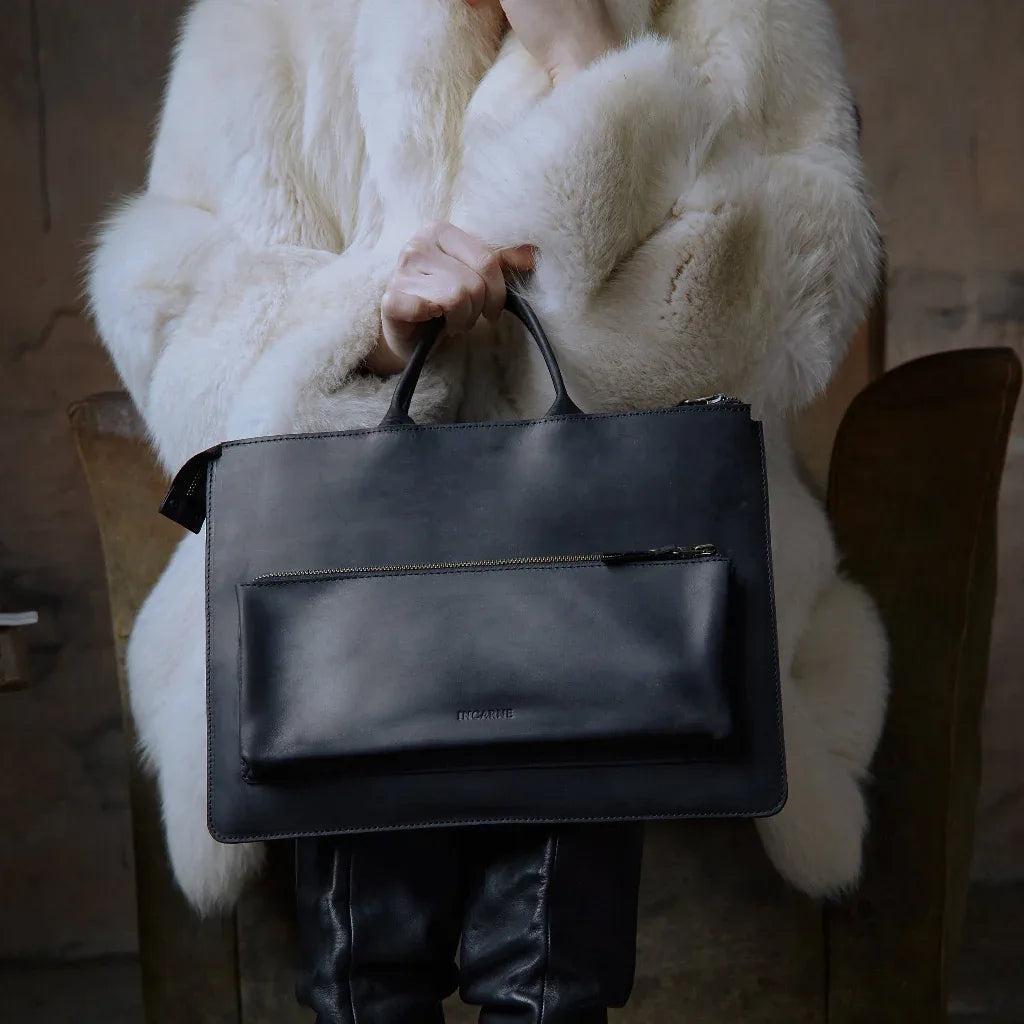 Maryland iPad Pro Sleeve with Handles - INCARNE® Global