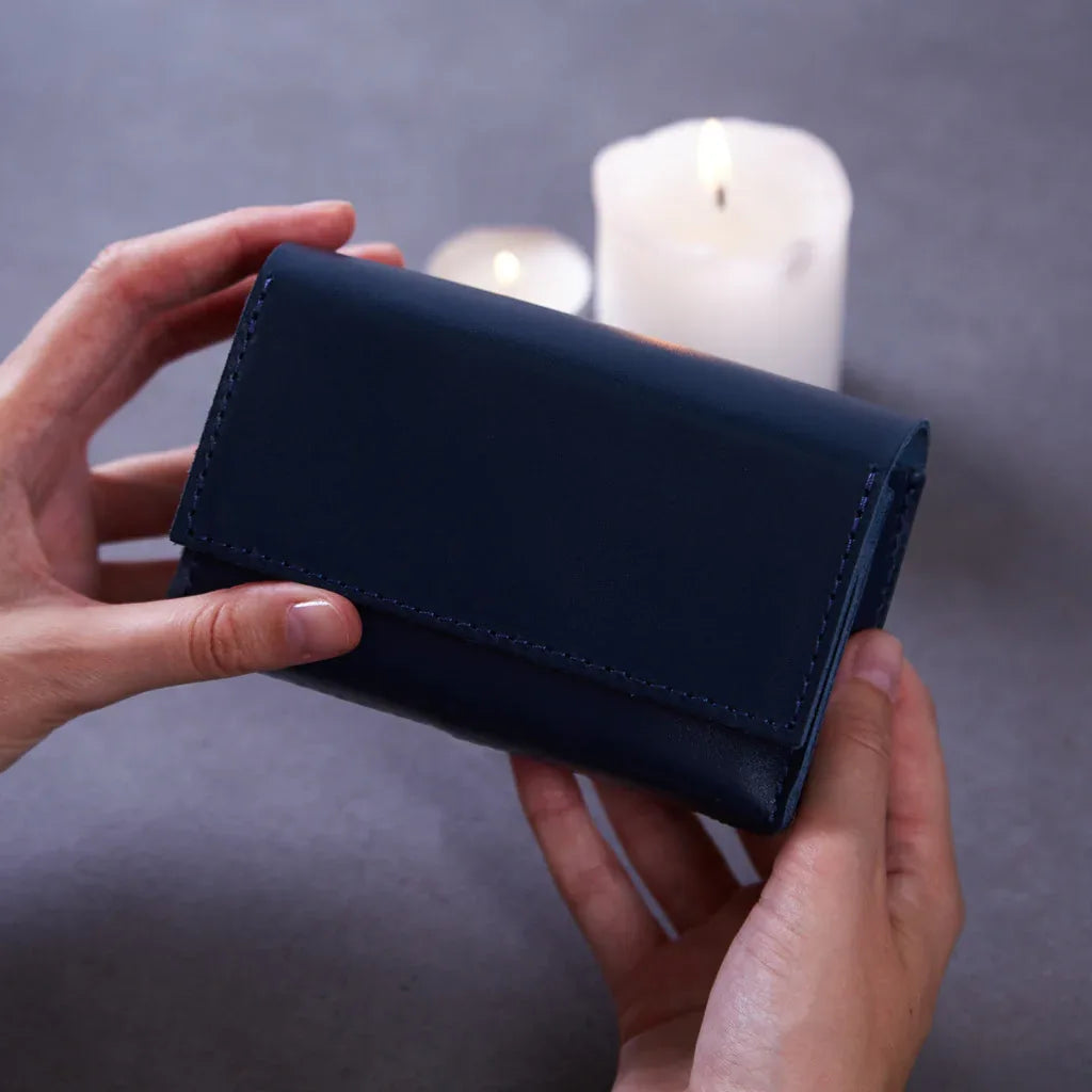 Horizontal tarot bag with magnetic clasp made from classic leather - INCARNE® Global