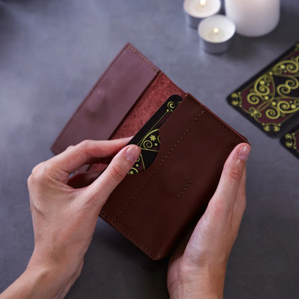 Horizontal tarot bag with magnetic clasp made from classic leather - INCARNE® Global