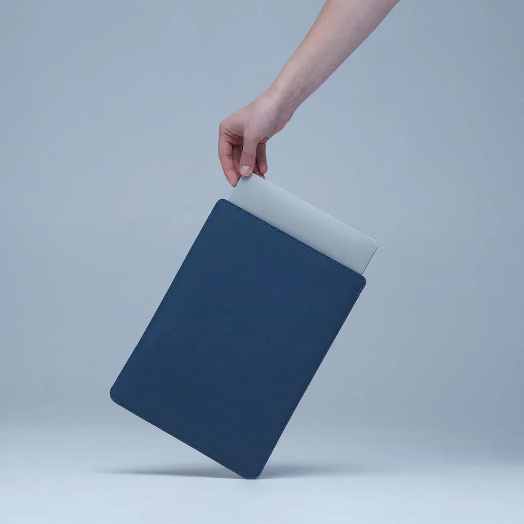 Free Port Plus Laptop Sleeve, Blue - INCARNE® Global