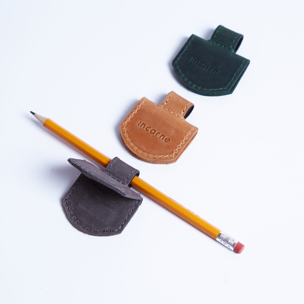 Semne de carte magnetice din piele vintage (set de 3)