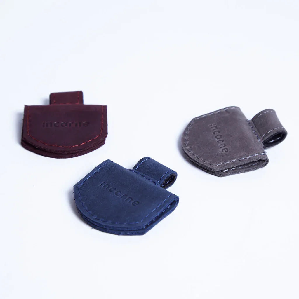 Magnetic bookmarks made from vintage leather (set of 3) - INCARNE® Global