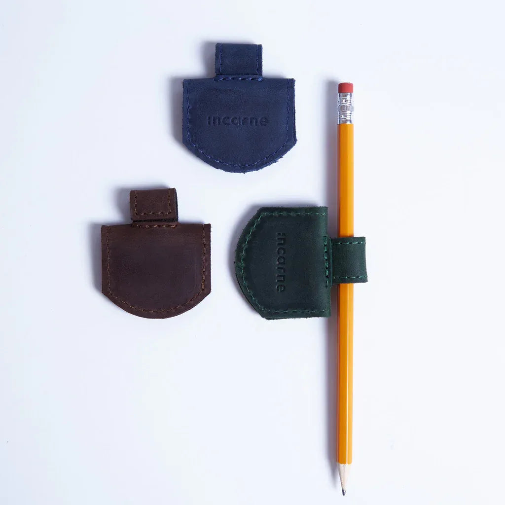 Magnetic bookmarks made from vintage leather (set of 3) - INCARNE® Global