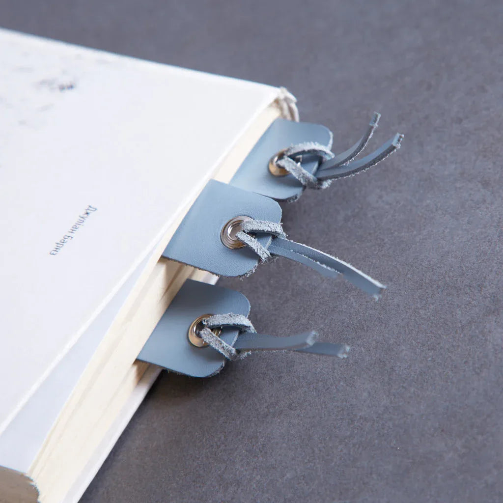 Bookmarks long made from classic leather (set of 3) - INCARNE® Global