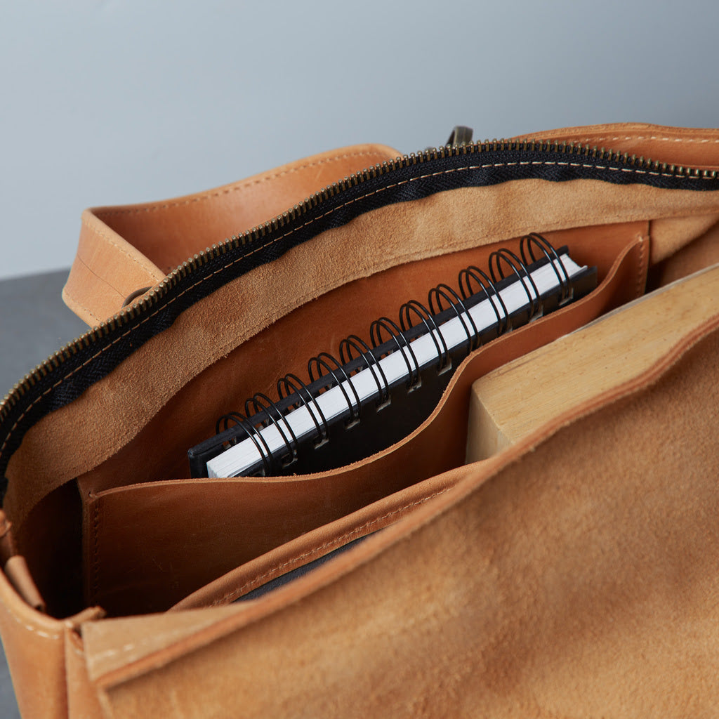 Laptop-Umwandeltasche aus Leder Voyager