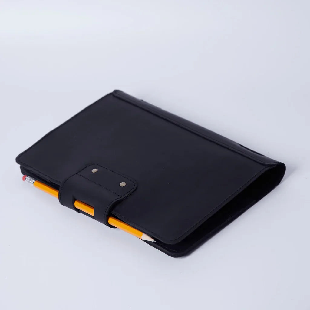 Leather portfolio-organizer for a notebook - INCARNE® Global
