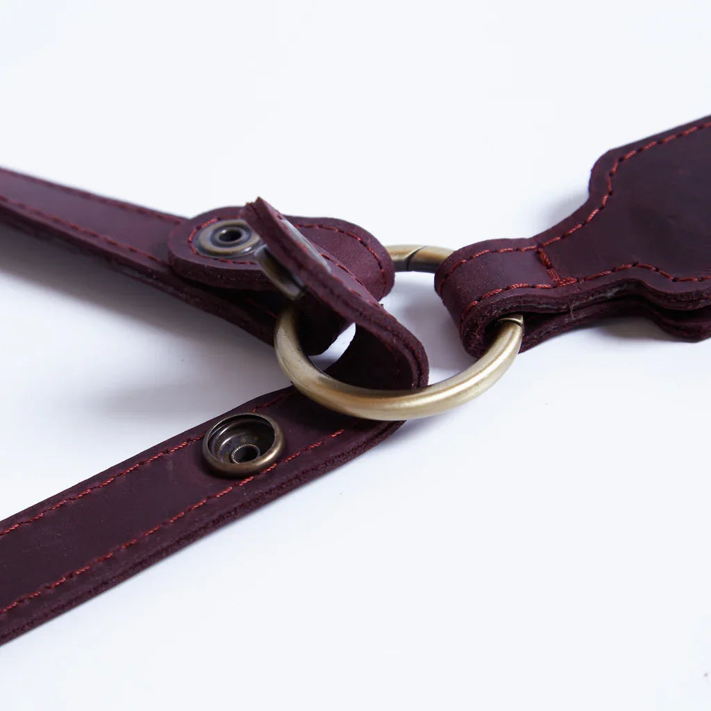 Hat Holder with Belt Made from Vintage Leather Hat Strap - INCARNE® Global