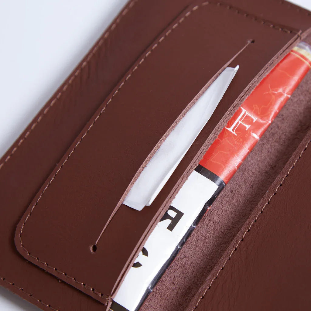 Tobacco organizer Roll Master made from classic leather - INCARNE® Global