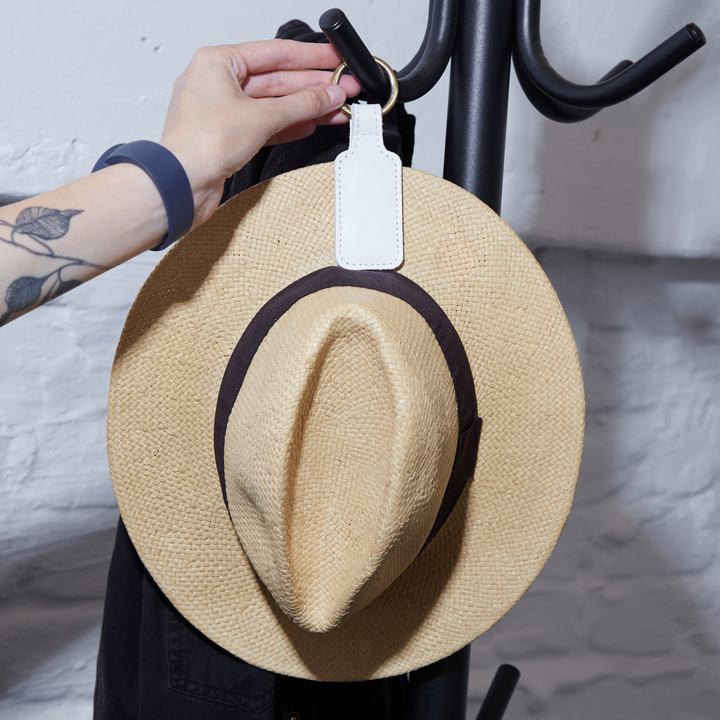 Porta sombreros de cuero clásico Wander Hat