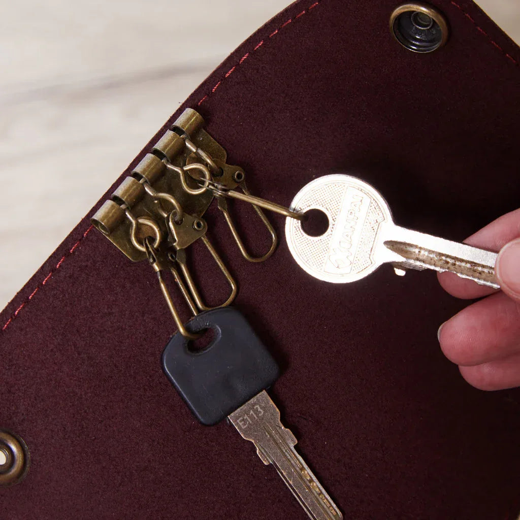 Woody Leather Key Case - INCARNE® Global