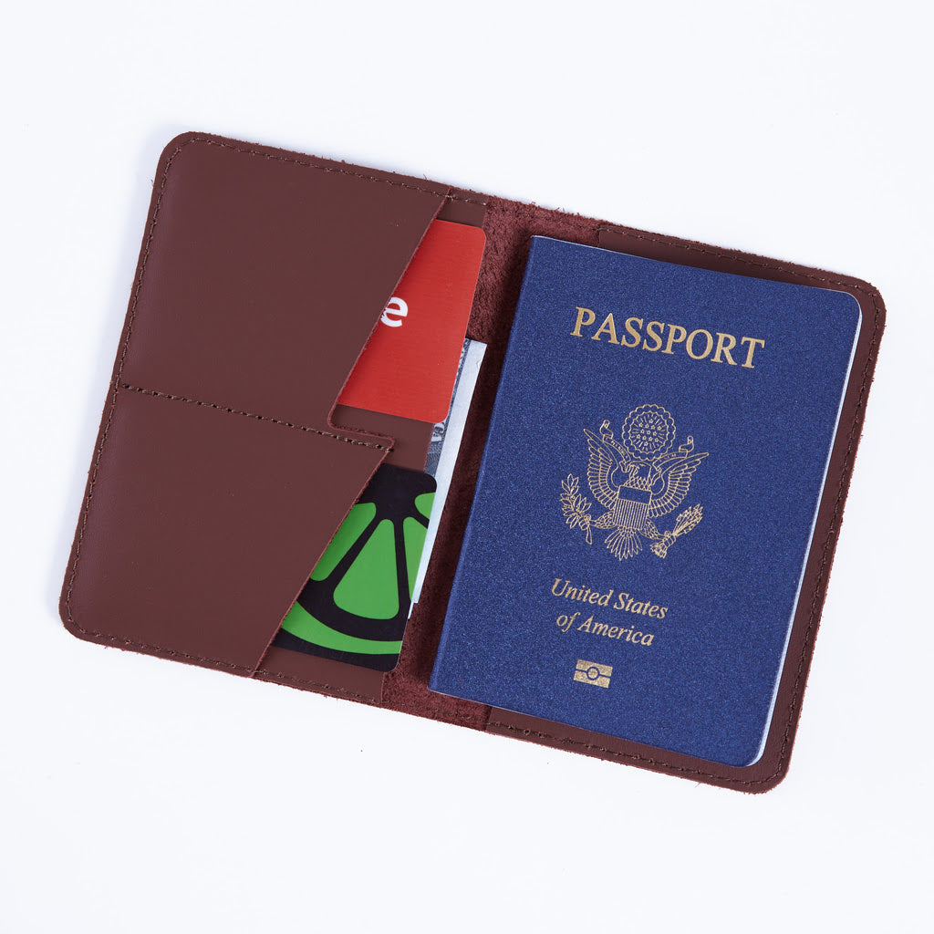 Étui pour passeport avec le grand sceau des États-Unis en cuir classique
