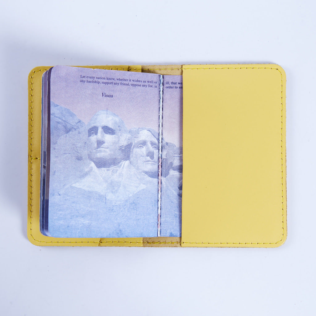 Étui pour passeport avec le grand sceau des États-Unis en cuir classique